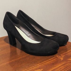torrid | Black Suede Pumps